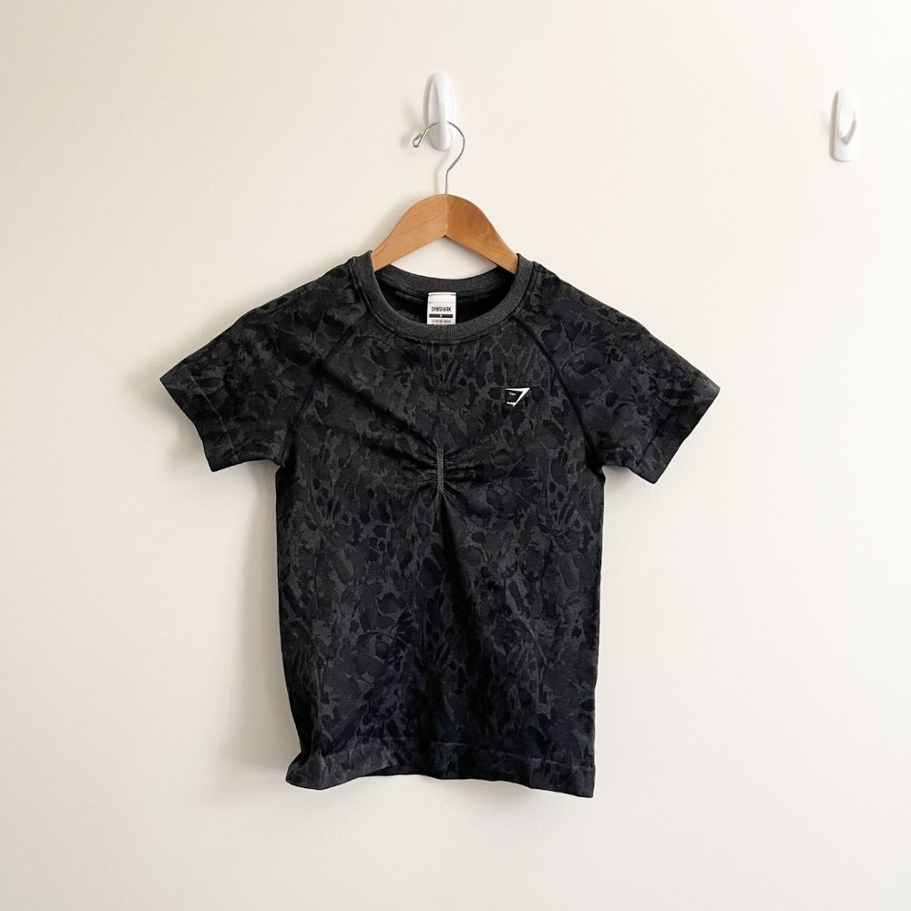 NWOT Gymshark Women's Adapt Butterfly Camo Seamless Shirt